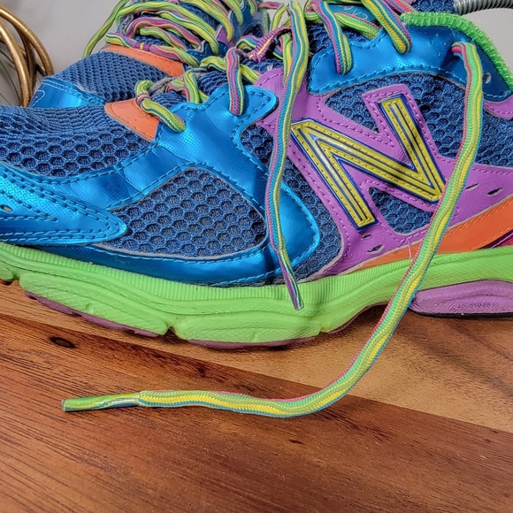 New Balance 580 Size 9 Limited V2 Rainbow Sneaker Running Shoe M580RR2 Athletic - Picture 16 of 17